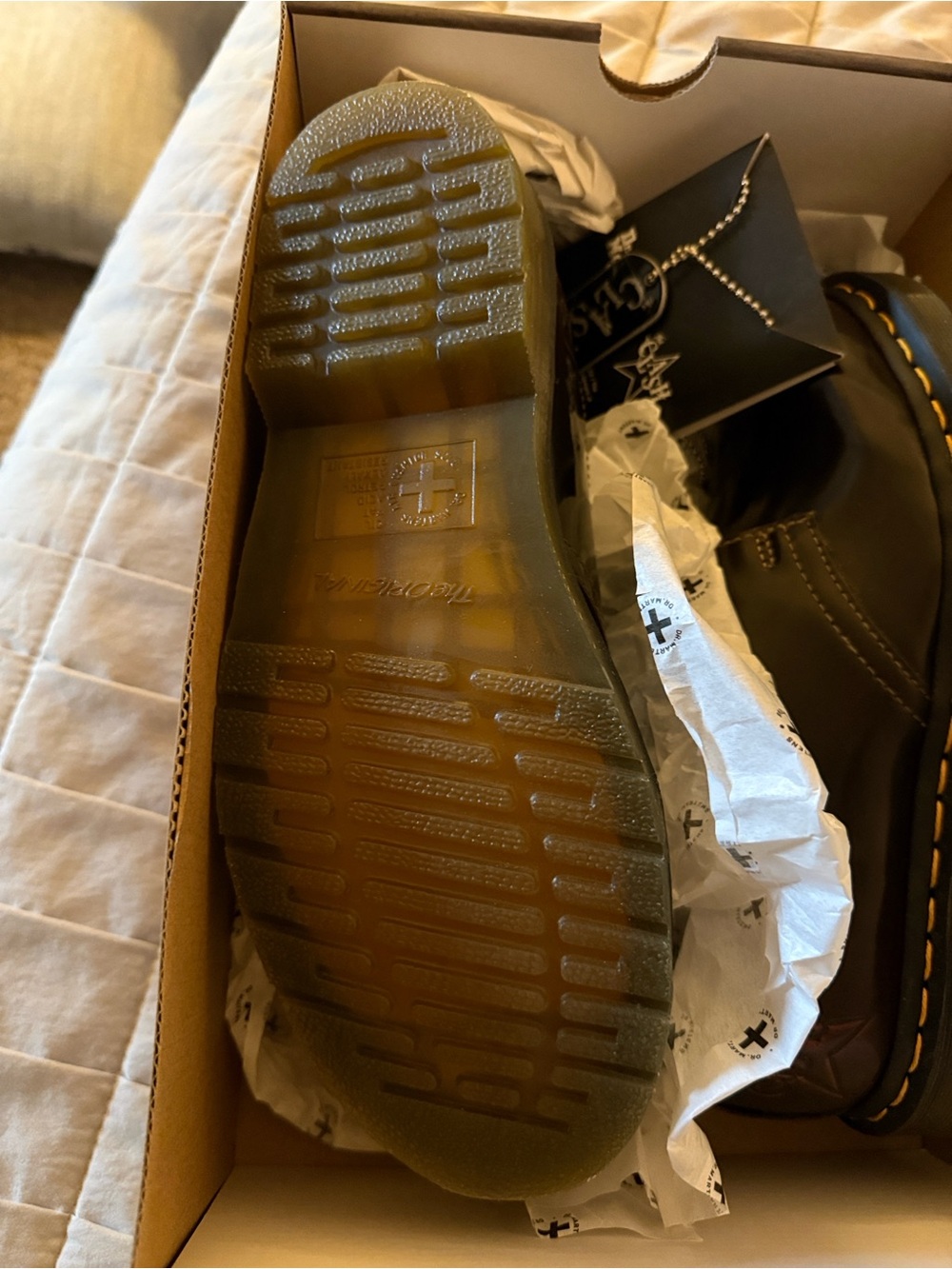 Dr. Martens The Clash shoes - Picture 4 of 6